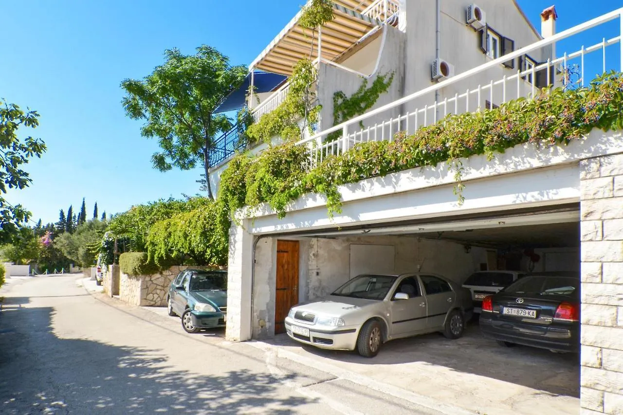 Apartments By The Sea Seget Vranjica, Trogir - 2037 Croatia