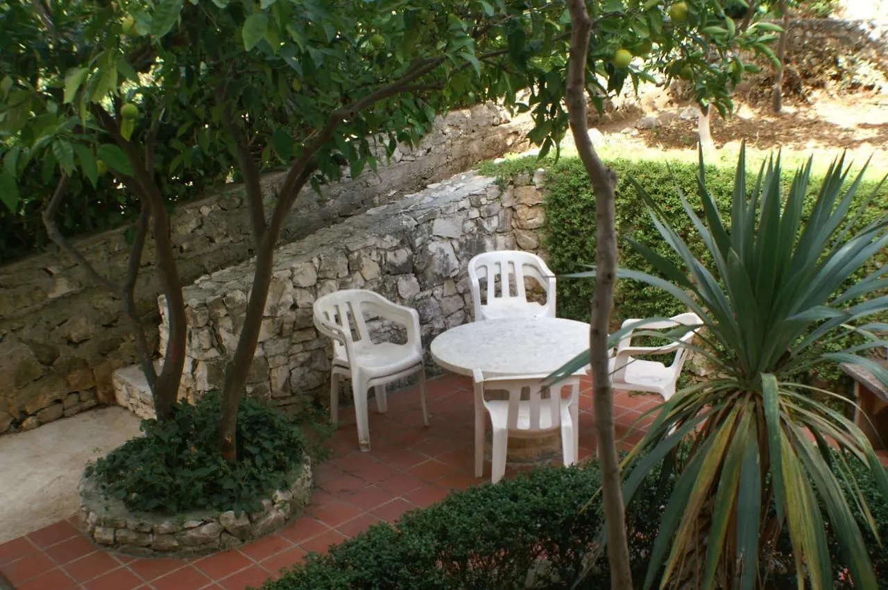 Apartments By The Sea Seget Vranjica, Trogir - 2037