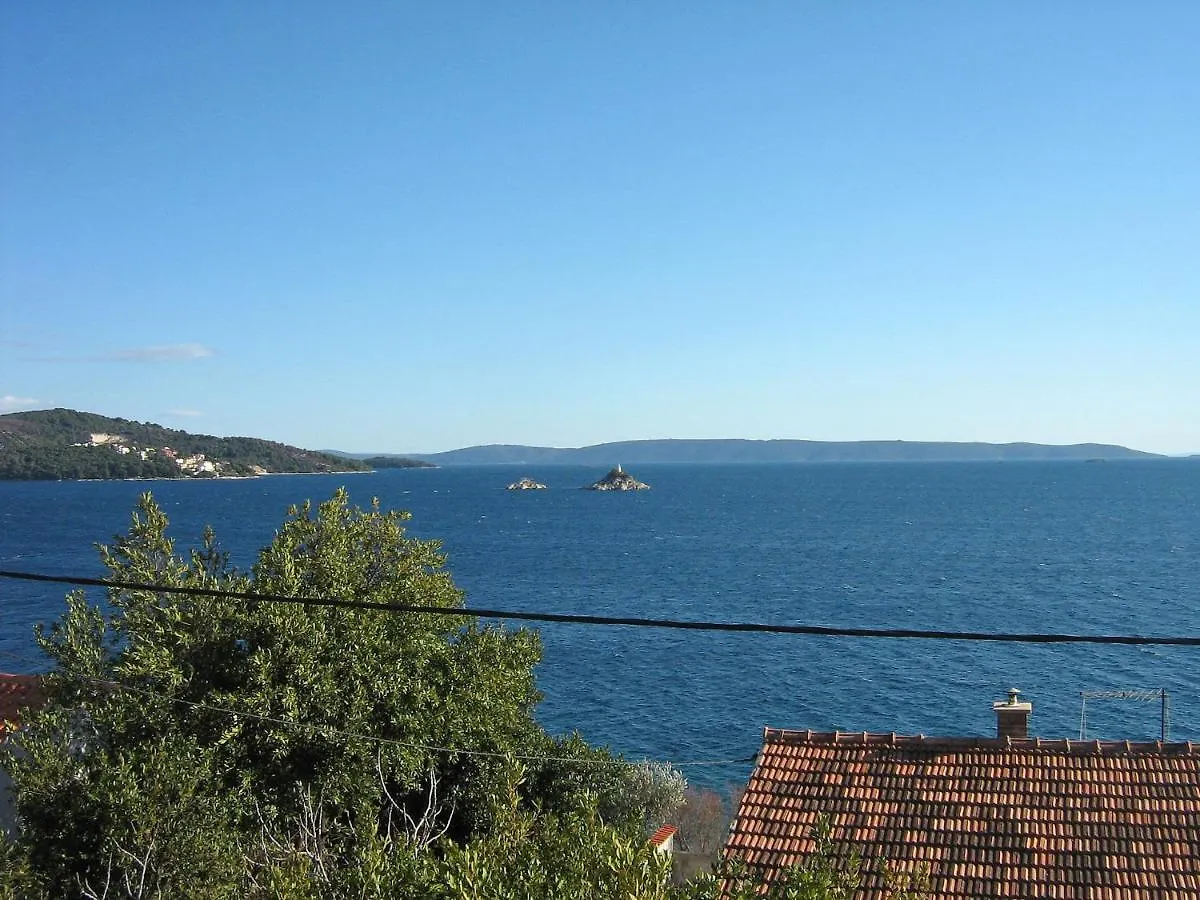 Apartments By The Sea Seget Vranjica, Trogir - 2037